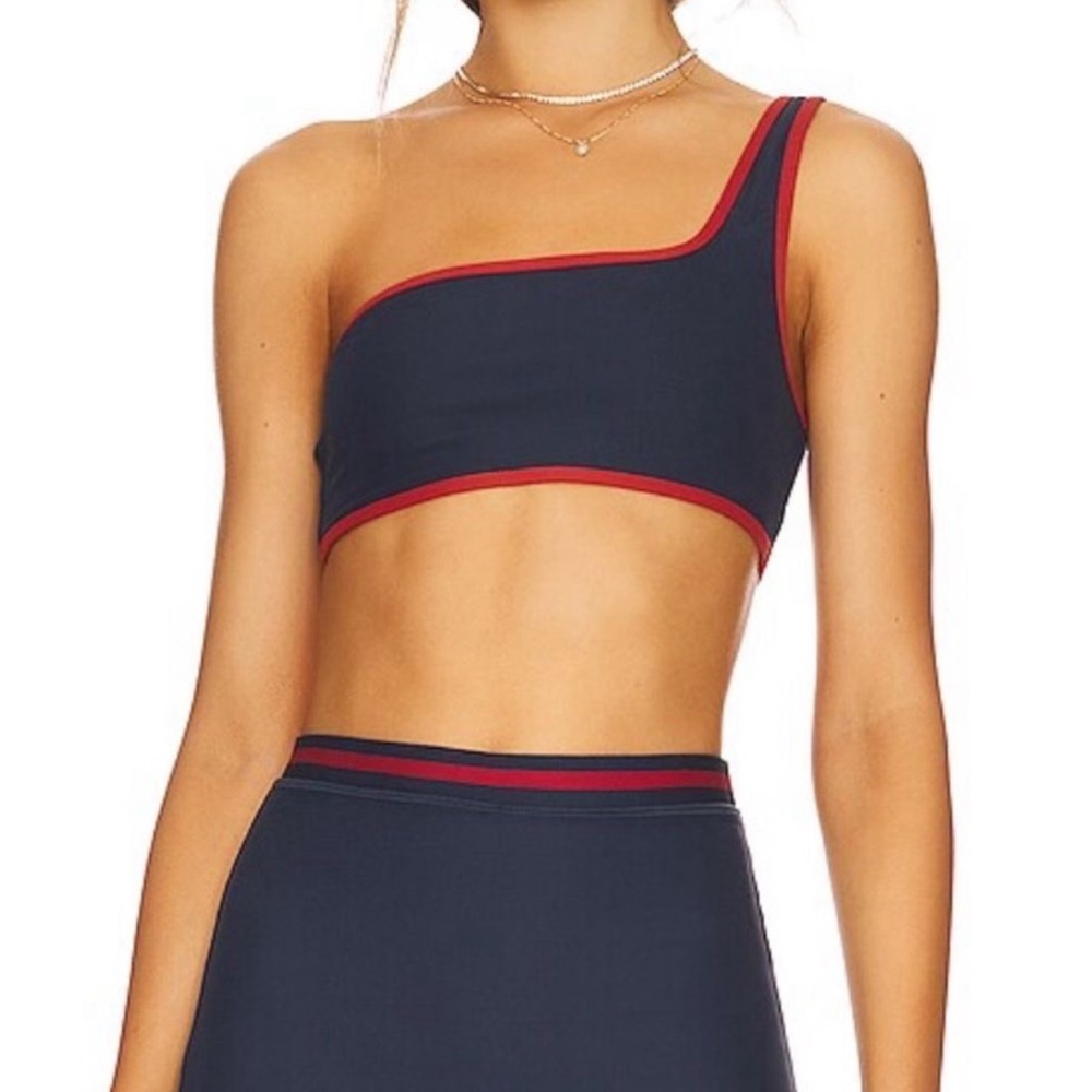 WeWoreWhat Contrast One shoulder sports bra